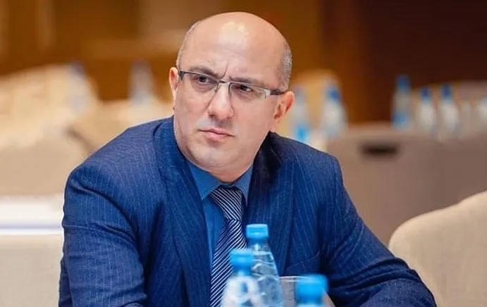 “Afrikanı itirməkdə olan Fransa Qafqaza soxulmaq istəyir”