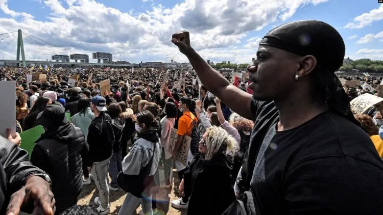 Almanya  Irkçılıkta Almanya zirvede