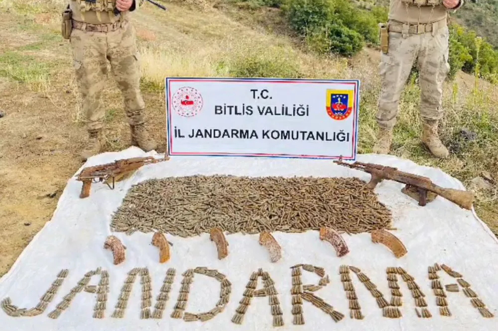 Bitlis kırsalında mühimmat ele geçirildi