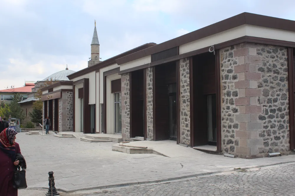 “Kültür Yolu Projeniz” bu mu Sayın Sekmen?