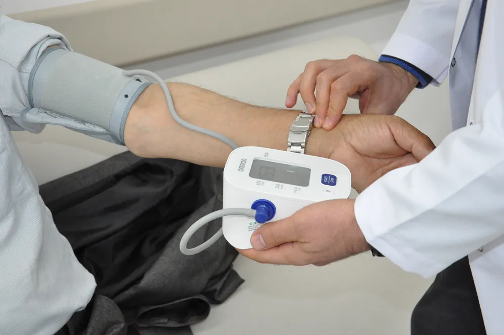 Uzman Doktor Baydar: Yüksek tansiyon birçok ölümcül hastalığa sebep oluyor