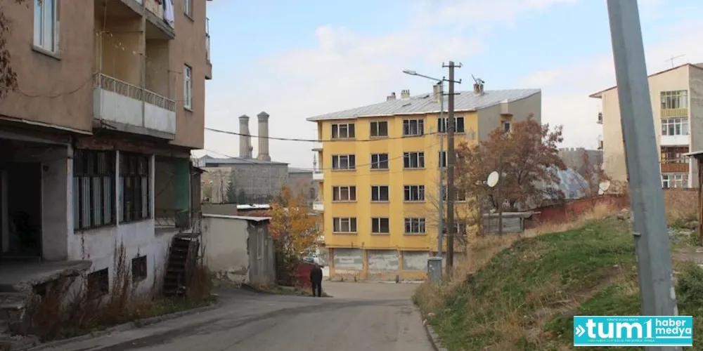 Geçmiş zaman odur ki