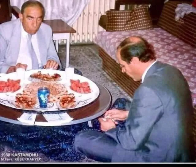 Türkeşçilik oynamayın