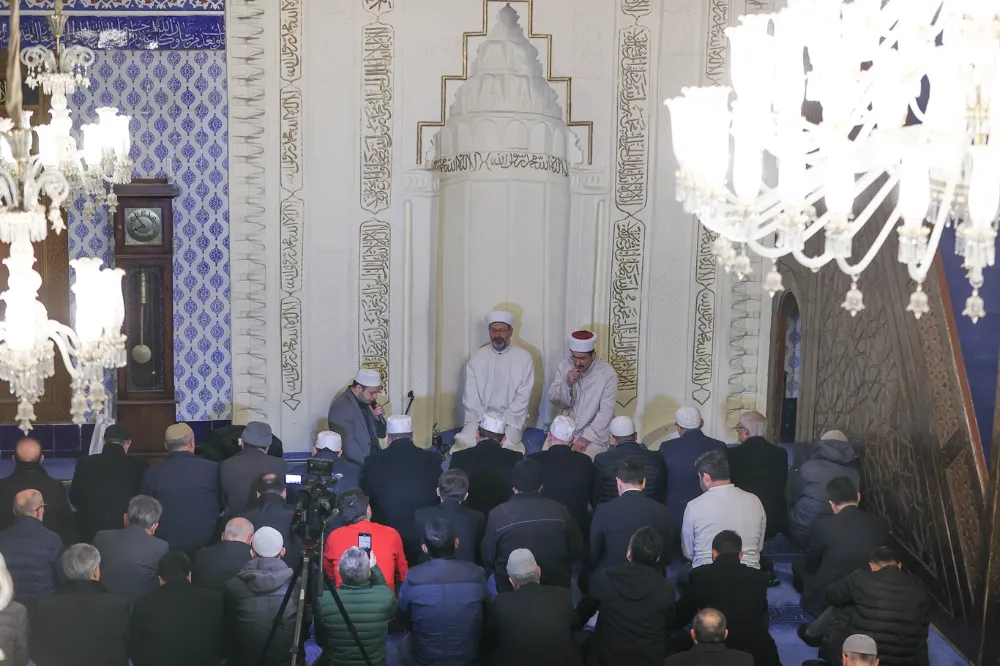 Hacı Bayram Veli Camii’nde Filistin ve şehitler için dualar edildi