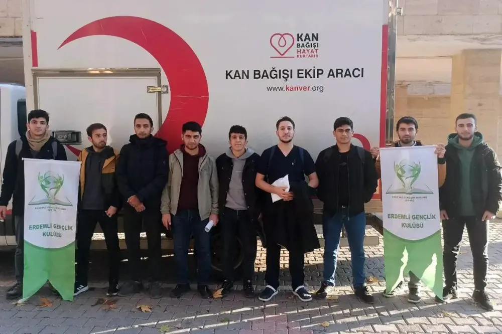 Erdemli Gençlik Kulübü