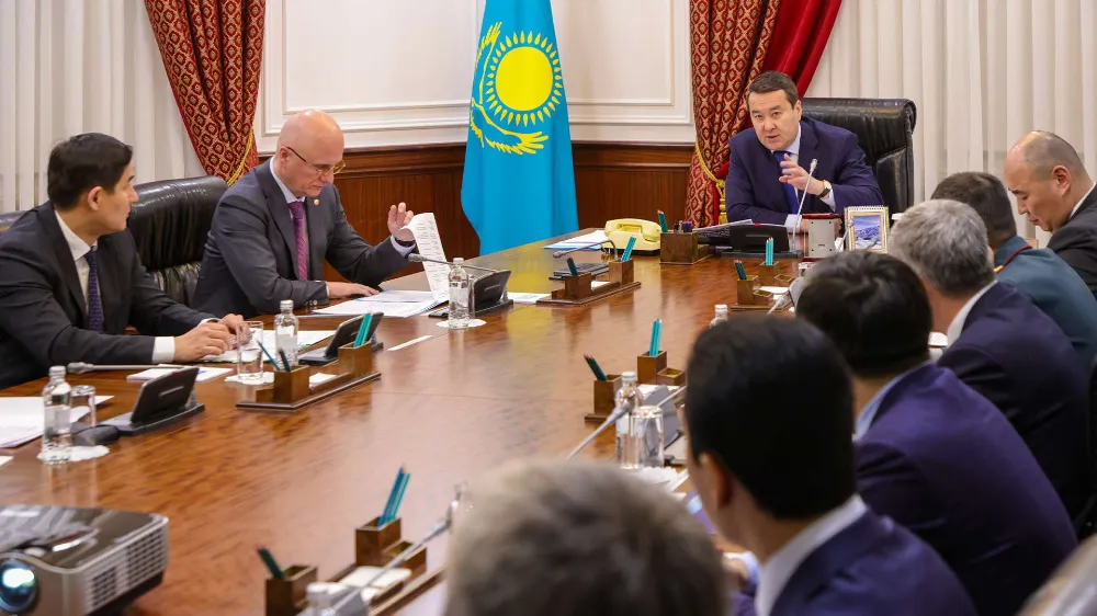 Başbakan, öncelikli konularda karar alınması için bir hafta süre verd