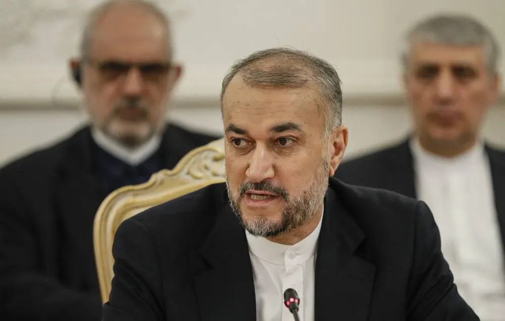 Bakü ve Erivan 3+3 bölgesel formatta barışa ulaşabilirler - İran Dışişleri Bakanı