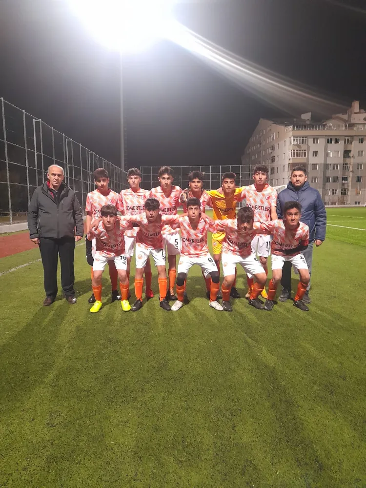 ERZURUM U-16 YAŞ GRUBUNDA 9
