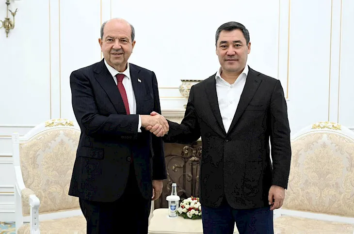 Sadır Caparov, Kuzey Kıbrıs Cumhurbaşkanı Ersin Tatar