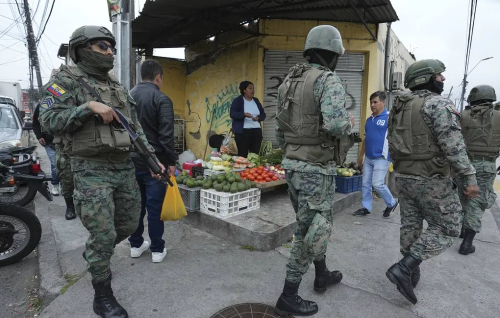 Ekvador cumhurbaşkanı güvenlik krizinin ortasında 