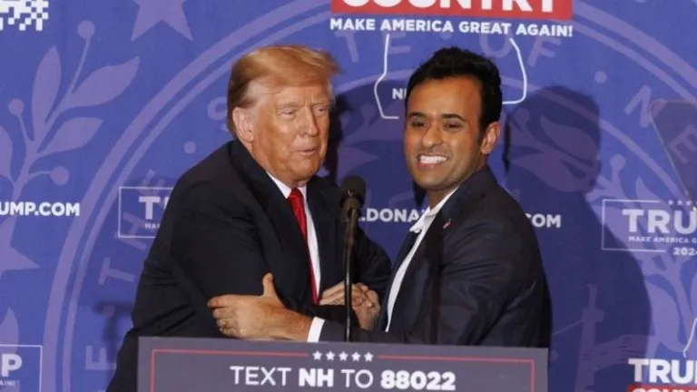 Donald Trump miting sırasında Vivek Ramaswamy