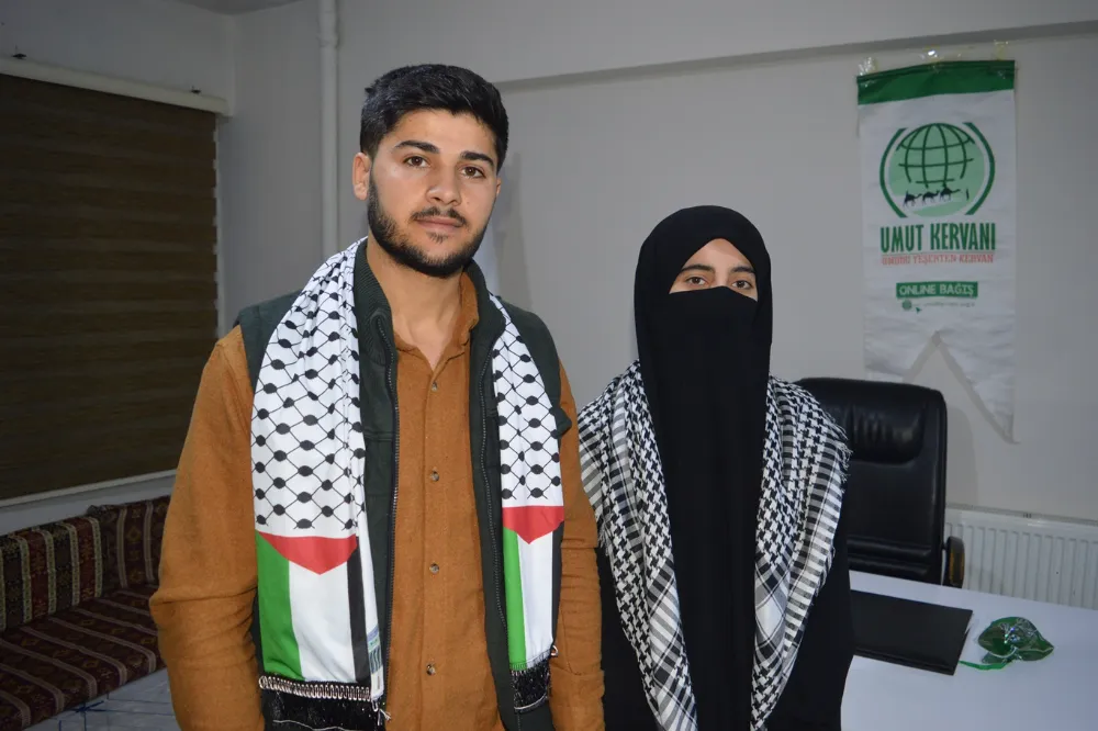 Yeni evli çiftten Gazze için örnek davranış