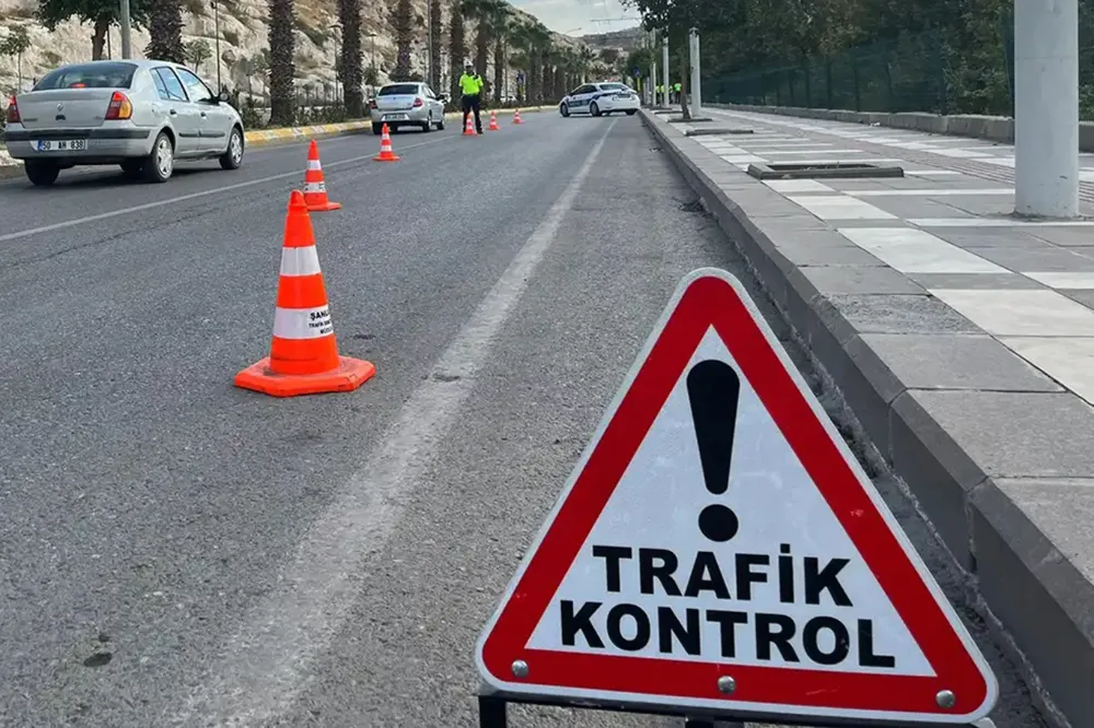 Drift atan sürücüye 38 bin 672 lira ceza