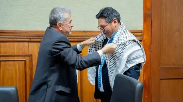 Bolivya, Güney Afrika