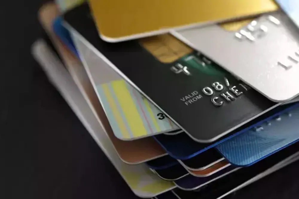 Kredi kartlarında savunma payının ödeme detayları