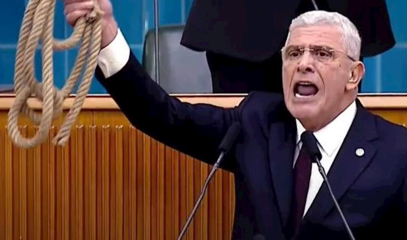 Müsavat Dervişoğlu kürsüden Bahçeli