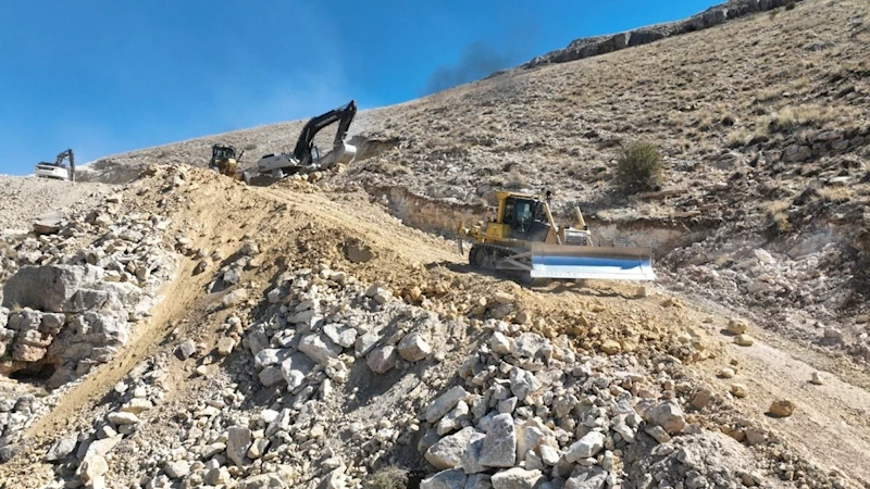Malatya‘da yürütülen çalışmayla mahallenin yolu 15 kilometre kısalıyor 