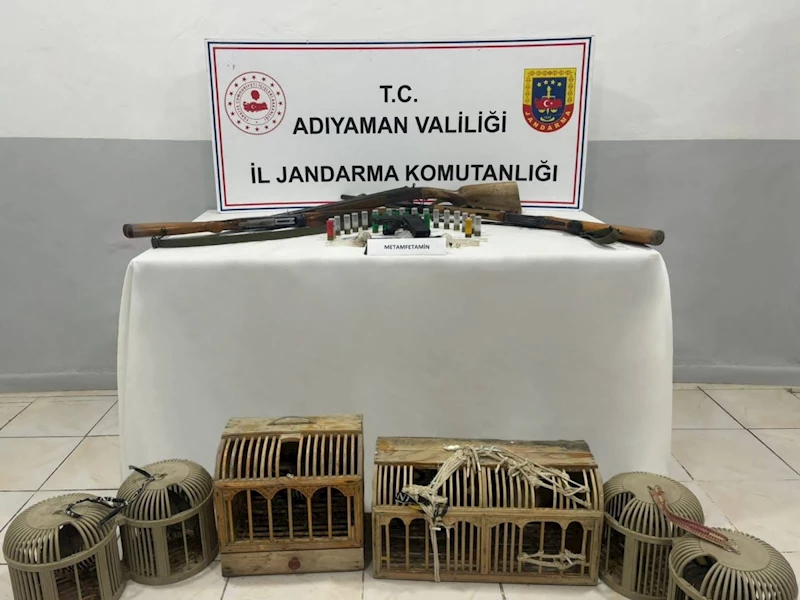 Adıyaman’da Jandarmadan uyuşturucu ve silah operasyonu: Canlı keklikler de ele geçirildi 