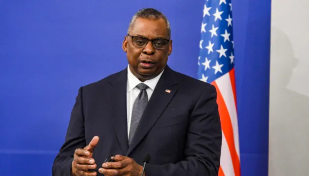 Pentagon başkanı, görevlerini resmen yardımcısına devretti