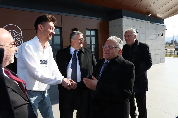 Kayseri üniversiteleri rektörleri Büyükkılıç