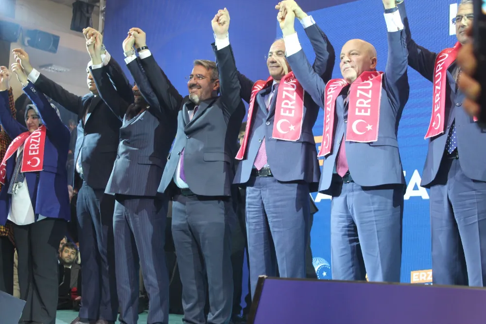 Horasan’da AK Parti Karataş’la yola devam dedi…