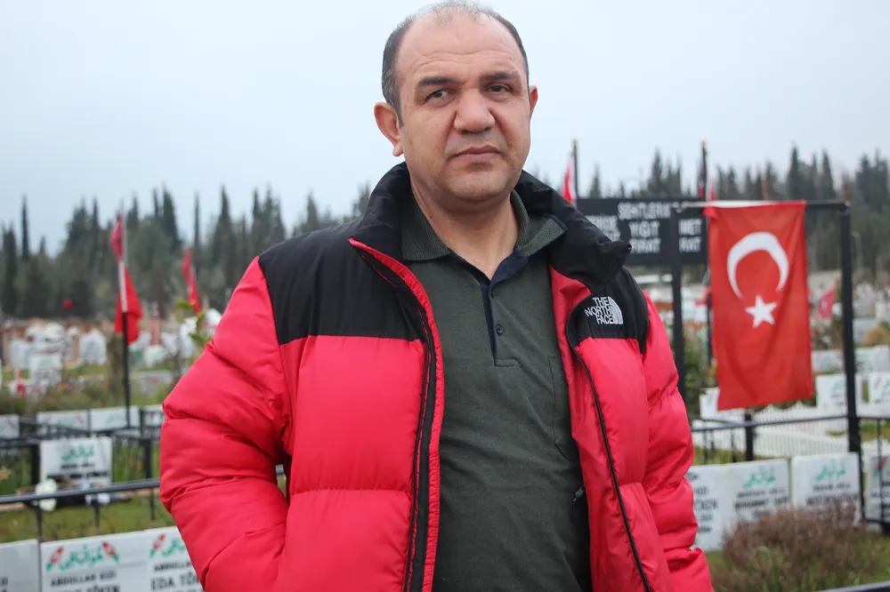 Ailesini kaybeden depremzede o anları gözyaşları içinde anlattı