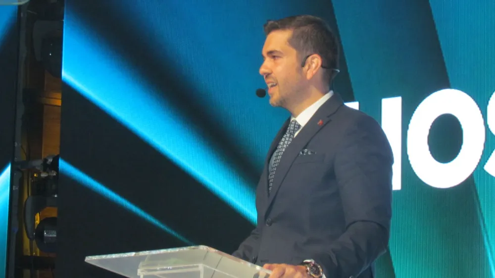 Rahman Şeker ile Kemer’in Altın Çağı Başlıyor