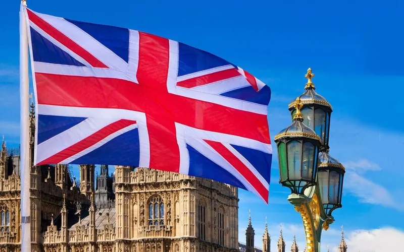 İngiltere, Ukrayna’ya Doğu’yu savunmasını ve Kırım’a yönelik saldırılara odaklanmasını tavsiye etti