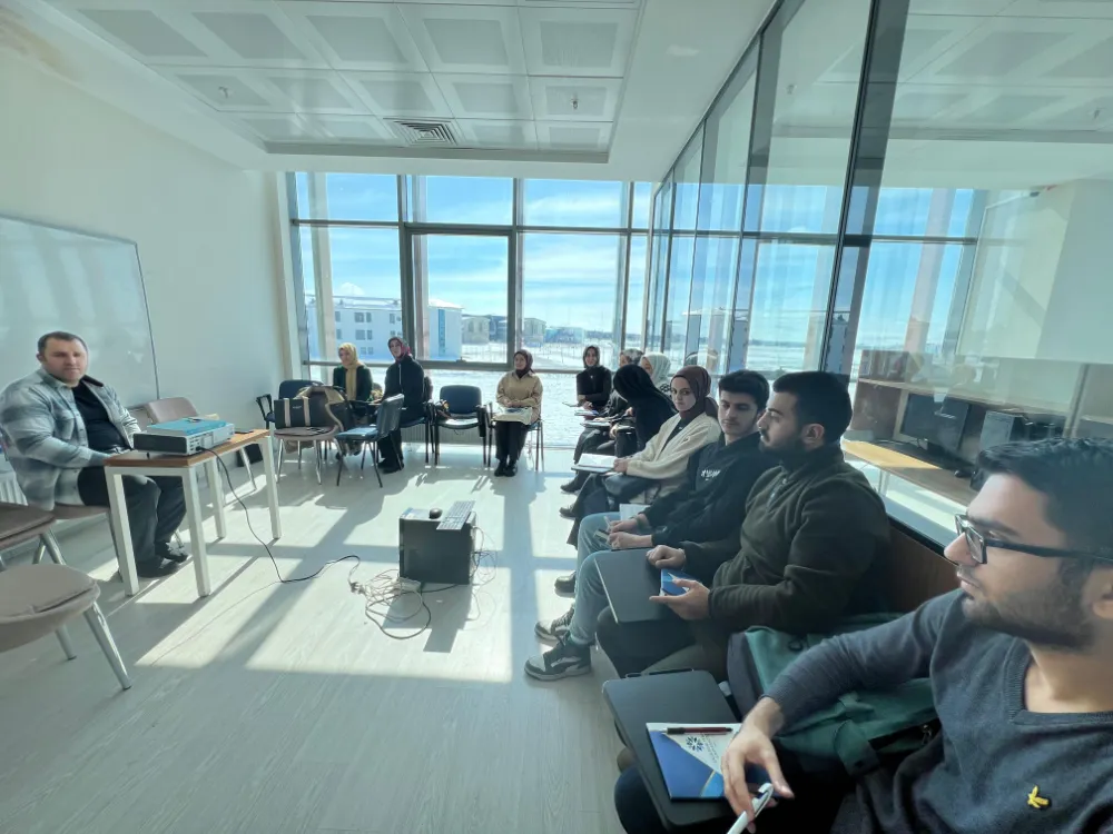 TYB Erzurum ve Erzurum ETÜ birlikteliğinde “Anlamanın sırrı, soru…”