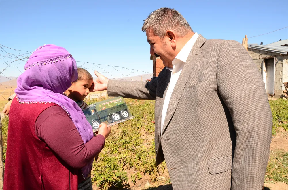 Başkan Sunar hizmet sunmaya aralıksız devam ediyor!