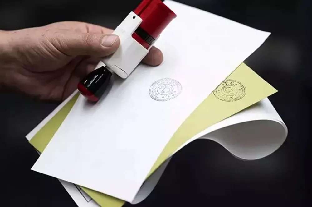 Gelinen bu nokta işin lo losu, asıl geride bir de le lesi var…