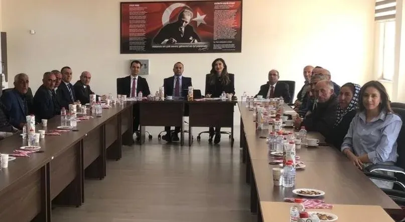 Hınıs’ta Cemevleri masaya yatırıldı