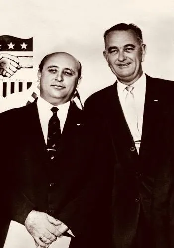 HEP ÖNÜMÜZE KONULANI MI YİYECEĞİZ?