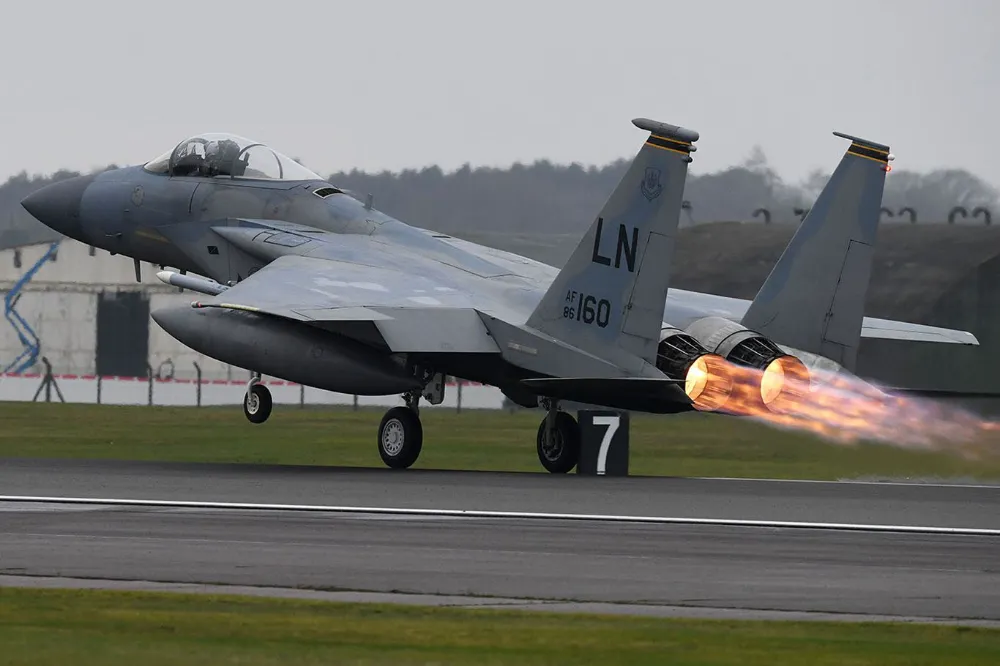 İşgalci ABD, siyonist terör rejimine 18 milyar dolarlık savaş uçağı satacak