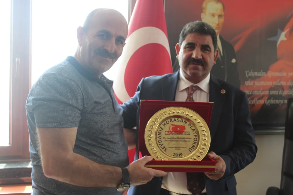 Sevdamız Horasan Platformundan Başkan Özdemir’e hayırlı olsun ziyareti