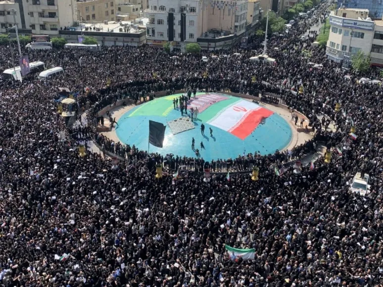 İran şehitlerine veda ediyor! Tahran