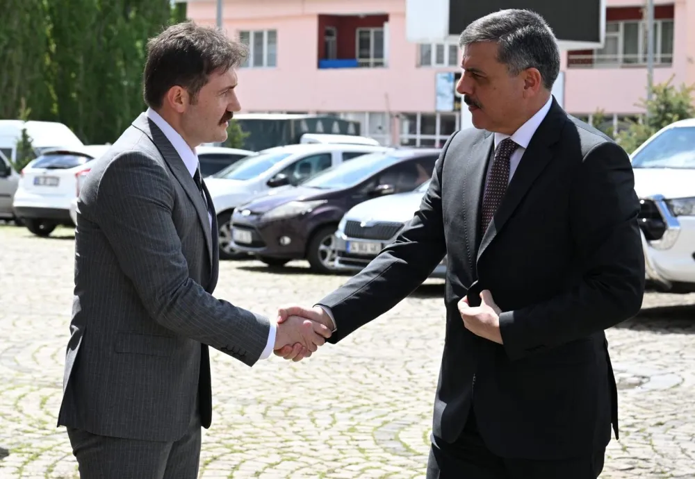 Vali Çiftçi, Narman İlçesinde incelemelerde bulundu