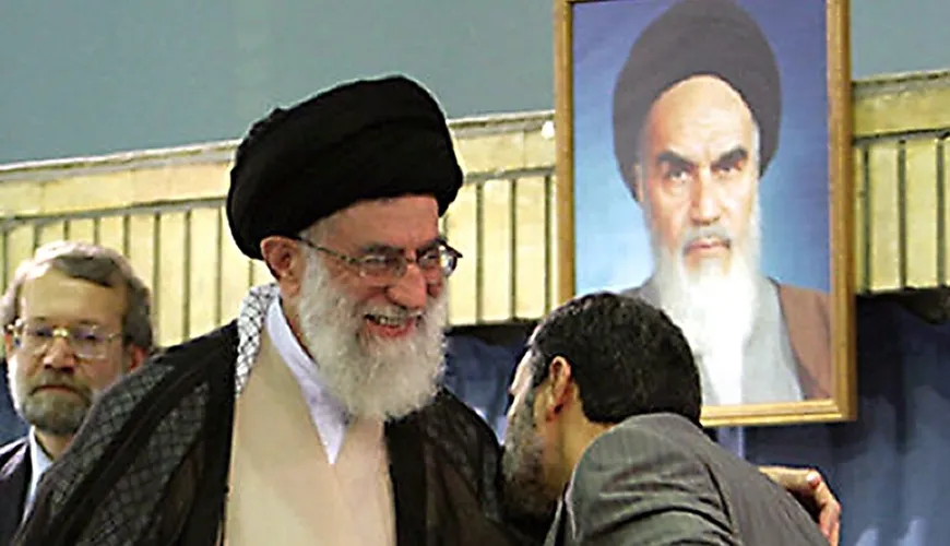 Bestecinin büyük iddiası adaylığının tescil edilmesi halinde Ahmedinejad yeniden seçilebilir