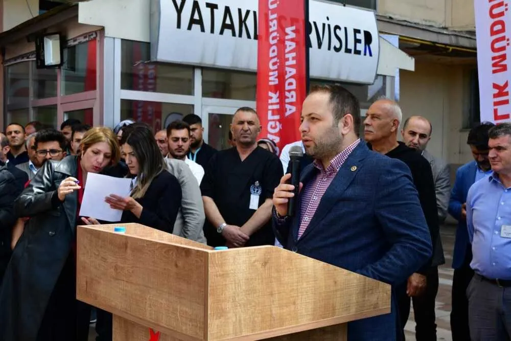 Bayram tadında bir Ardahan için çalışıyoruz.., 