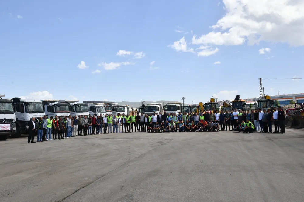 YAKUTİYE’DE BAYRAM TEMİZLİĞİ SEFERBERLİĞİ 