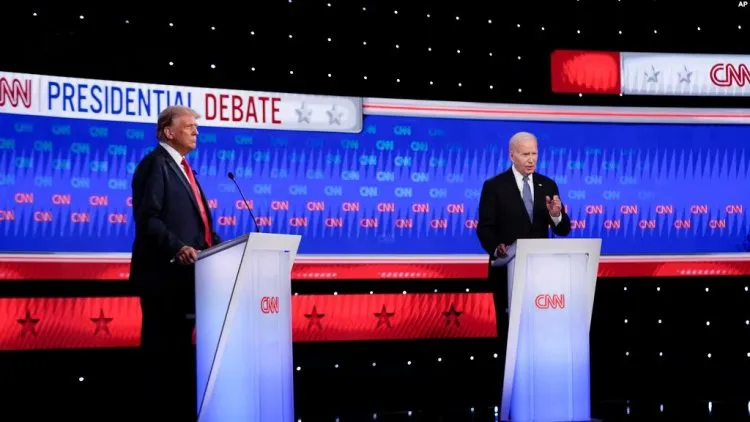 Biden ve Trump CNN’in tartışma programında kozlarını paylaştı