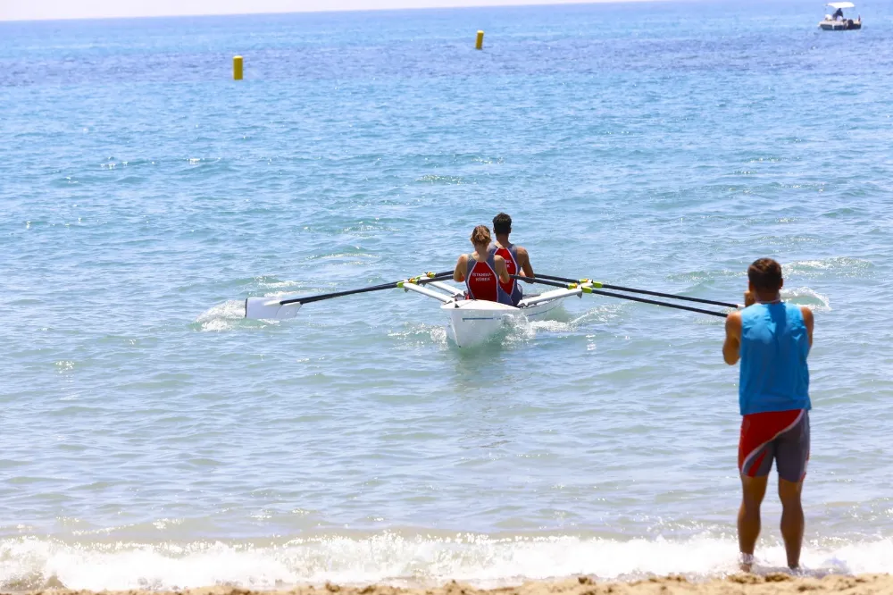 MANAVGAT’TA DENİZ KÜREĞİ ÇOŞKUSU YAŞANDI