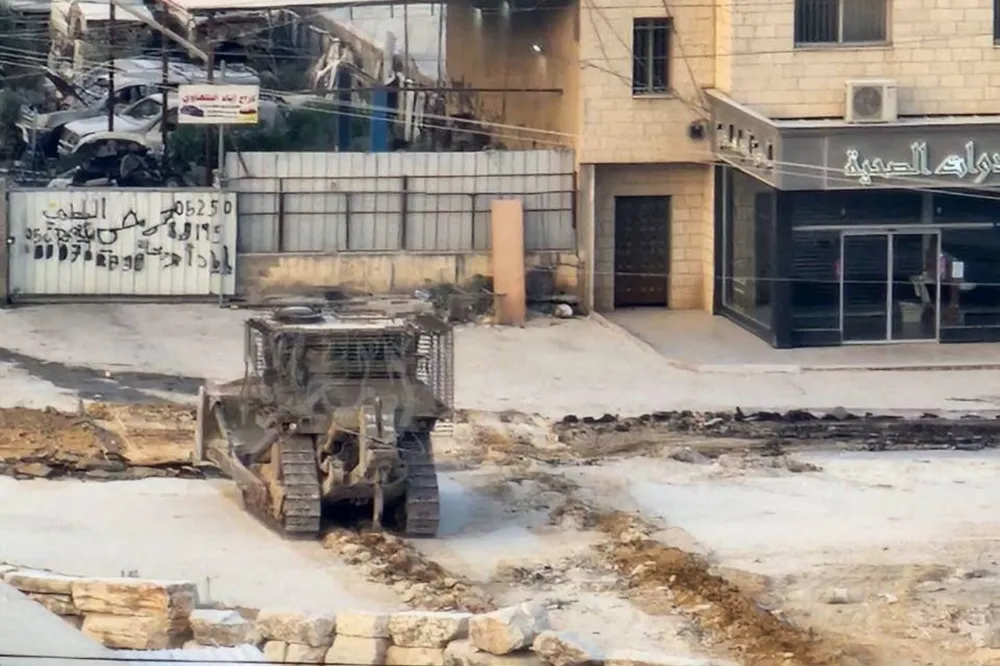 İşgalciler, Nur Şems kampına saldırı başlattı