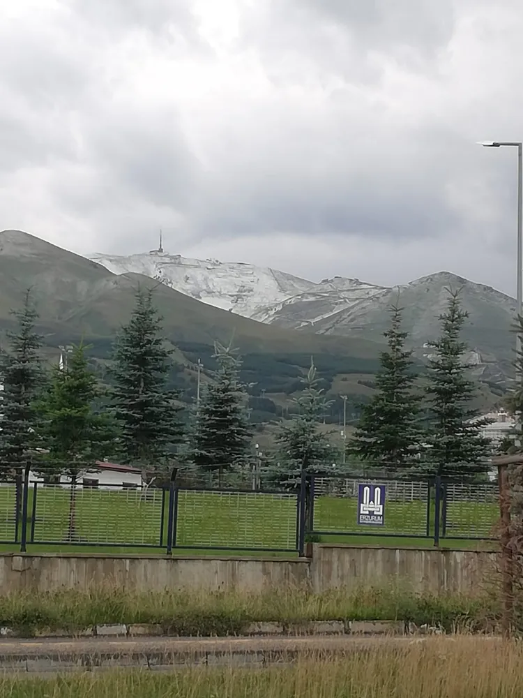 Karlar ülkesinde mevsimin ilk karı