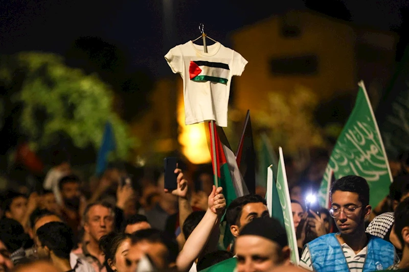 İstanbul’da on binlerce kişi Filistin için yürüdü   - Videolu Haber