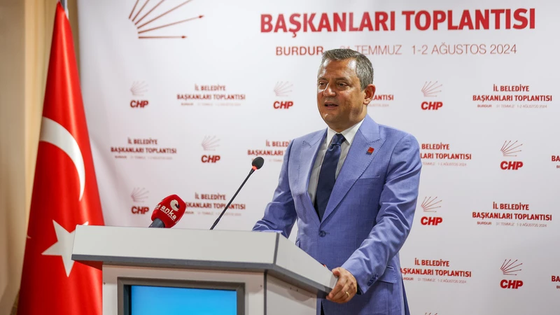 Özgür Özel: Belediye hizmetlerinde ‘Hatt-ı müdafaa yoktur, sath-ı müdafaa vardır’ 