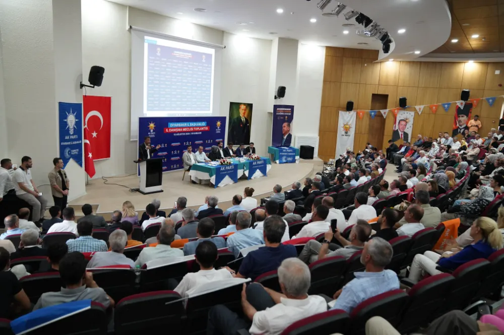 Ak Parti İl Başkanı Raşit Ocak “Aşk ile Koşan Yorulmaz”