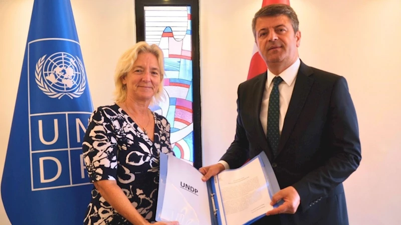 Başkan Tutdere ve UNDP temsilcisi Vinton