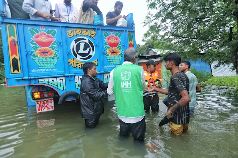 Bangladeş’te yaşanan büyük selden 4,5 milyon kişi etkilendi 