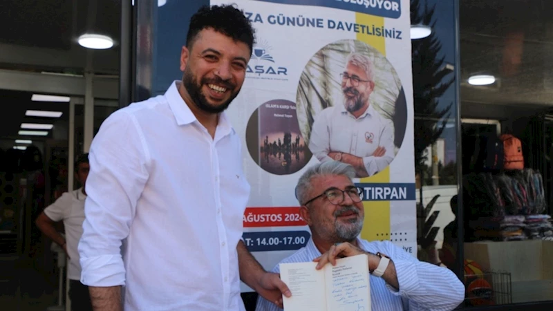 Belediye Başkan Yardımcısı Tırpan imza gününde kitapseverlerle buluştu  - Videolu Haber